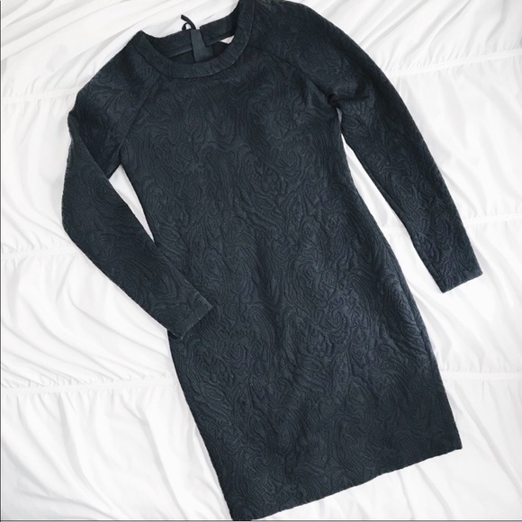 Banana Republic Dresses & Skirts - Banana Republic Black Long Sleeve Cocktail Dress